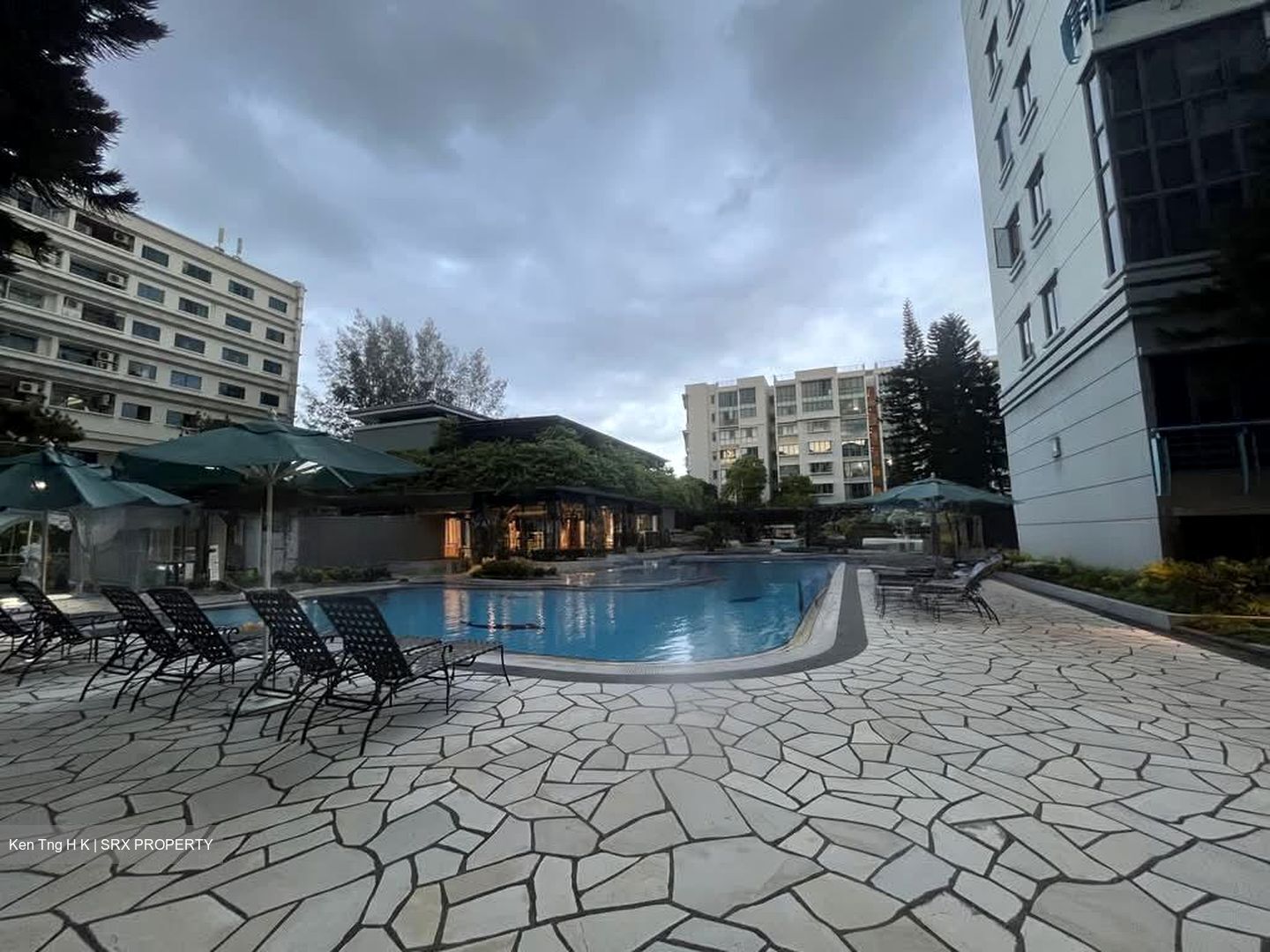 Aston Mansions (D14), Apartment #568711211
